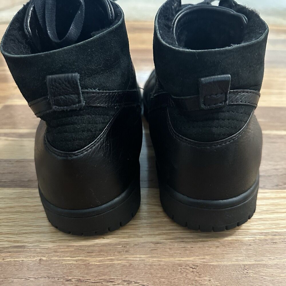 RARE Nike‎ Dunk LUXE SP Sherpa Fleece Black Leather Sneakers, Size 12 - Picture 8 of 16